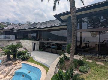 28f8ce23c22535b45393c53e94f7e2ae959983db1c0e48ae80bbad2bc282bd47 · Casa con Alberca en Venta - Spgg