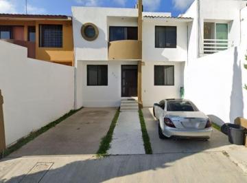 Casa de 3 habitaciones, Tuxtla Gutiérrez · Casa en Venta. Fracc. Las Nubes. Chiapas