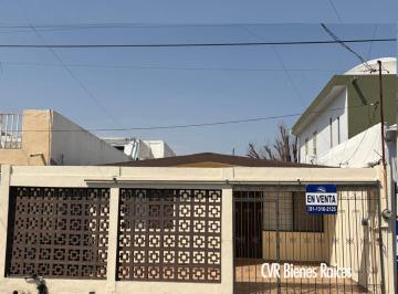 Casa de 2 habitaciones, San Nicolás de los Garza · En Venta Casa Remodelada de 1 Planta en Futuro Nogalar, San Nicolás.