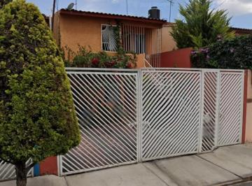 Casa de 2 habitaciones, Tláhuac · Casa de 185 m² con 2 Recámaras en Venta en Miguel Hidalgo