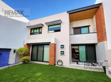 Casa · 199m² · 4 Recámaras · 2 Estacionamientos · Venta de Casa en Fracc. Lomas de Tzompantle, Cuernavaca, Morelos…clave 6200