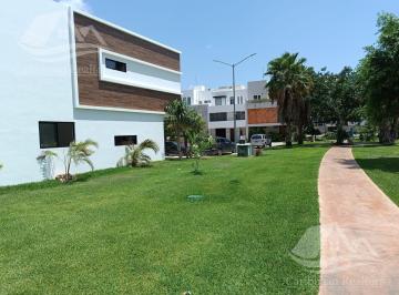 Casa · 222m² · 3 Recámaras · Casa en Venta en Arbolada Cancun