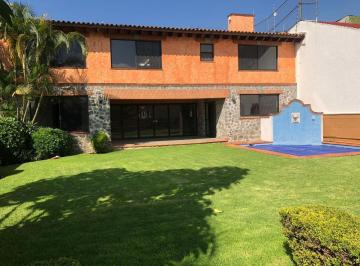 Casa de 3 habitaciones, Cuernavaca · Casa en Renta Villas del Lago