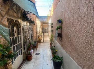 Casa · 50m² · 1 Recámara · 1 Estacionamiento · Casa en Venta Colonia San Isidro