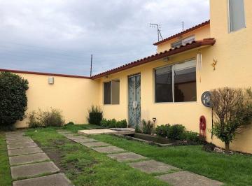 de2ccfad0810615bfe5d888f33b547baf644e83aadc8c39380c078f43d017e66 · Casa en Venta, Metepec Edo de Méx.