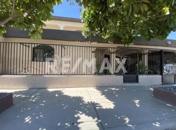 Casa · 191m² · 3 Recámaras · 3 Estacionamientos · Casa en Venta en Colonia Olivares
