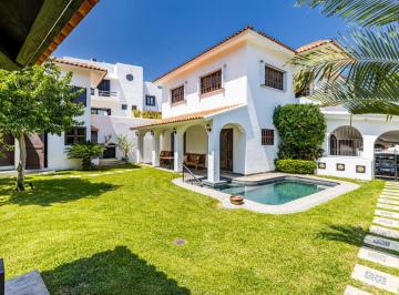 Casa de 4 habitaciones, Los Cabos · Casa de 4 Recámaras con Alberca en Costa Azul, Los Cabos