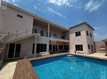 Villa · 747m² · 5 Recámaras · 0529 - Quinta en Venta en Portal del Norte, Zuazua