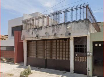 Casa de 3 habitaciones, Puerto Vallarta · Venta de Casa en Jalisco Col Los Delfines Puerto Vallarta