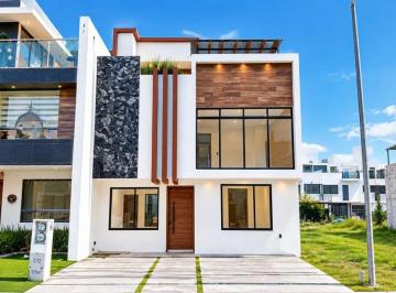 Casa de 4 habitaciones, Mineral de la Reforma · Alvento Hábitat | Pachuca, 4 Recámaras | 1 en Planta Baja con Baño Completo | Roof Garden