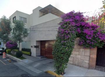 Casa en Venta de 4 habitaciones Toriello Guerra · Casa de 3 Niveles en Tlalpan