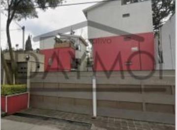 Casa de 3 habitaciones, Tlalpan · Casa en Héroes de Padierna, Tlalpan, Ciudad de México.