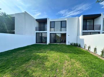 Casa de 3 habitaciones, El Marqués · Casas en Zibatá con Jardín Amplio de 90 M²! Cerca de La Anáhuac.