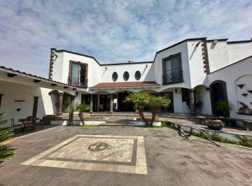 Casa de 5 habitaciones, Querétaro · Espectacular Casa Estilo Hacienda en Juriquilla, Querétaro