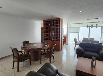 Casa · 255m² · 3 Recámaras · 2 Estacionamientos · Casa en Venta Altozano Fraccionamiento Privado a Unos Pasos de La Glorieta del Papa