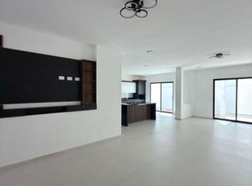 Casa de 3 habitaciones, Saltillo · Casa en Venta con 3 Recámaras en Residencial Rincón de Los Encinos