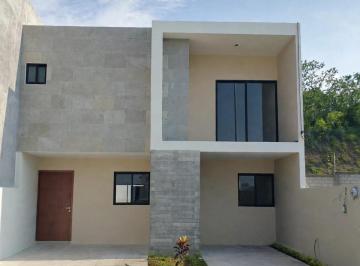 Casa · 3 Recámaras · 2 Estacionamientos · Casa en Renta en Lomas del Dorado