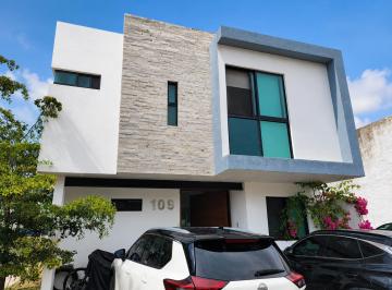 Casa en condominio de 4 habitaciones, Tlajomulco de Zúñiga · Casa en Venta en Punto Sur Coto 2 | Esquina, 219 m², 4 Recámaras y Jardín