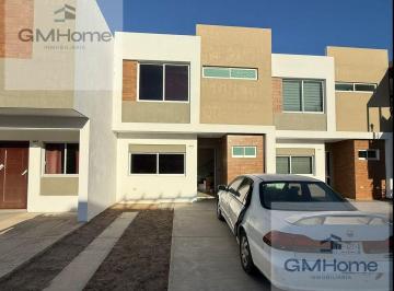Casa · 300m² · 3 Recámaras · 2 Estacionamientos · Casa en Portovera