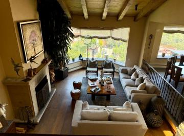 Casa en condominio de 3 habitaciones, Huixquilucan · Casa de 800 m² con 3 Recámaras en Venta en Lomas Country Club