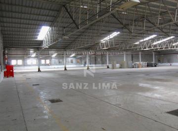 Bodega comercial , Comonfort · Soria: Amplia Bodega, Excelente Estado, Para Todas Las Necesidades de Tu Empresa.