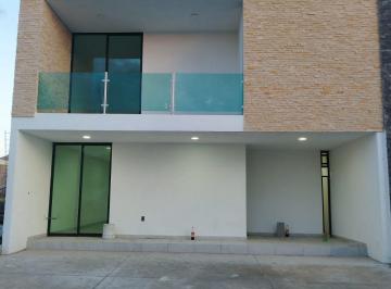 Casa de 3 habitaciones, San José Iturbide · Estrena Este Bello Hogar en Residencial Caltami, San Jose Iturbide, Gto