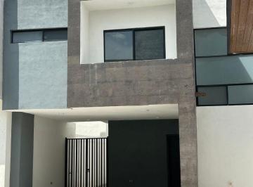 Casa de 3 habitaciones, Saltillo · Em Venta Hermosa Casa en Privanza Praderas