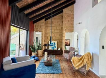 Casa de 5 habitaciones, Aguascalientes · Residencia de Lujo en Venta 1000 m² Terreno 5 Rec. Cada Una con Baño Alberca, Jardines del Lago