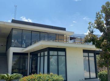 Casa de 3 habitaciones, García · Casa de 2 Plantas con 3 Recámaras en Renta en Ferrara Residencial, Dominio Cumbres
