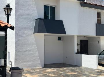 Casa de 3 habitaciones, Zapopan · Casa 3 Recámaras en Coto Cerrado