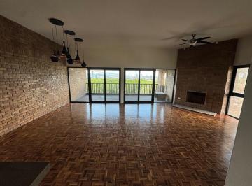 Departamento · 220m² · 3 Recámaras · 2 Estacionamientos · Bosques del Valle