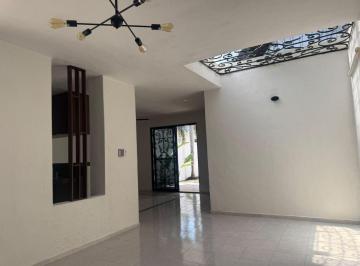 Casa de 2 habitaciones, Mérida · Linda Casa en Renta en Zona de Altabrisa