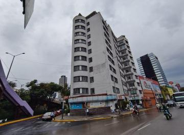 Local comercial , Miguel Hidalgo · Local Comercial en Esquina Sobre Circuito Interior en Veronica Ansurez
