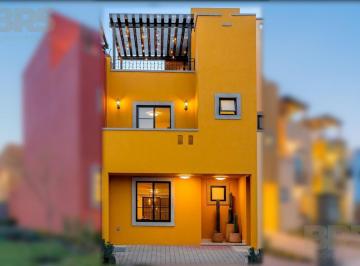 Casa · 143m² · 2 Recámaras · 2 Estacionamientos · Casa en Venta con Roof Garden 143 m² Cerca de Liverpool