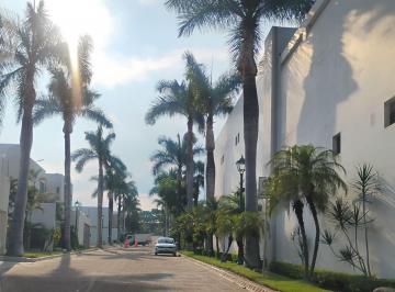 Terreno / Lote , Cuernavaca · Terreno Plano en Venta en Fraccionamiento Mascareño Vista Hermosa Cuernavaca Morelos. Zona Dorada