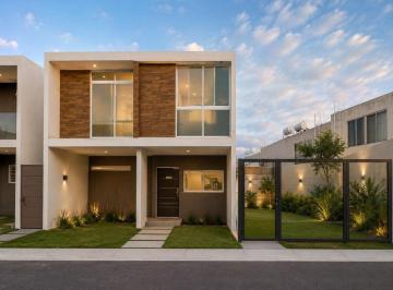 Casa en condominio de 3 habitaciones, Zapopan · Casa en Venta en El Fortin
