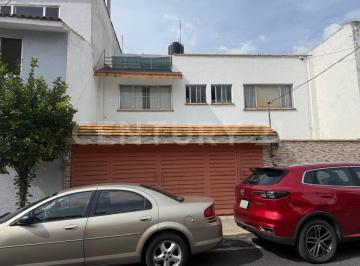Casa · 228m² · 4 Recámaras · 2 Estacionamientos · Casa en Venta, Colonia Hacienda de San Juan, Tlalpan, Ciudad de México