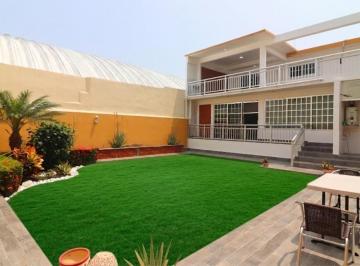 Casa · 370m² · 3 Recámaras · 2 Estacionamientos · Casa en Venta Jardines de Mocambo Boca del Rio Veracruz