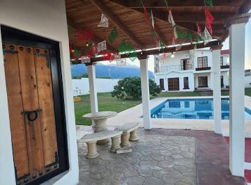 Quinta · 1500m² · 3 Recámaras · 10 Estacionamientos · Quinta en Venta, Amueblada, Salinas Victoria, Nuevo Leon