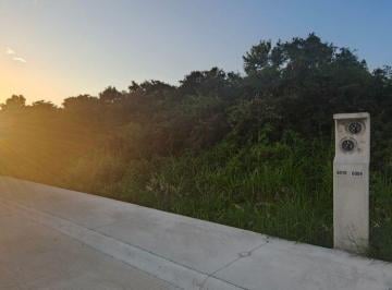 Terreno / Lote , Mérida · Lote 420 m² en Blanca Residencial, Norte de Mérida. Frente a Parque. $850,000