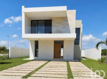 Casa · 230m² · 3 Recámaras · 2 Estacionamientos · Casa en Venta Fraccionamiento Residencial Corredor Urbano Altamira Tamaulipas