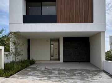 Casa de 3 habitaciones, El Marqués · Casa en Venta en Ikaya Qro.