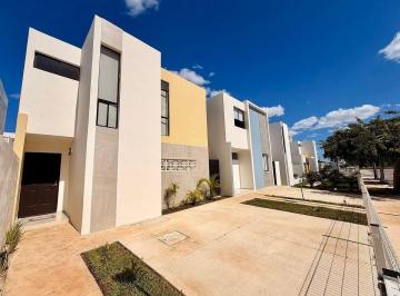 c2f399073c2e64fc7d6eb774a9517db8ca5ddcedd1a1cbecabf097a3e54f3a4c · Casa de Dos Recamaras en Venta en Paraiso Caucel