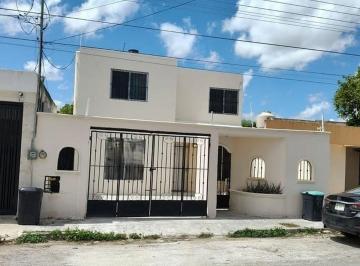 25798f785f27889b31d7dd0c25a519f95bf5a728636157773383b61f7846ffcd · Casa en Venta en Francisco de Montejo