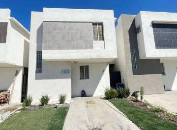 Casa de 3 habitaciones, García · Casa en Venta en Parques Zafiro Residencial, Garcia Nuevo Leon