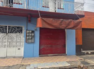 FACHADA · Local Comercial a Pie de Calle