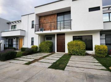 Casa de 4 habitaciones, León · Casa en Venta en Residencial El Cielo (4 Recamaras)
