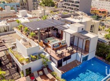 Edificio · 1507m² · 30 Recámaras · Hotel en Venta Playa del Carmen a Media Calle de 5a Av