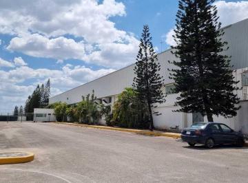 428fd639e968bb197b9588d2be890652cc318b22a612cf807b4d7f357784b903 · Nave Industrial de 11,816 m² en Renta en Periférico Norte