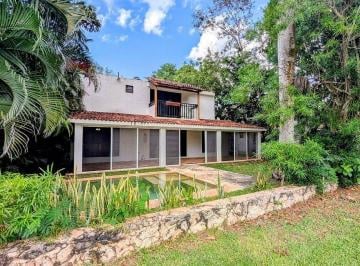 3aa34b7fd401a03d841ba9deb761912dafa5e4114864ffca9a81bd4ebb20af04 · Casa en Venta en Club de Golf La Ceiba, Mérida